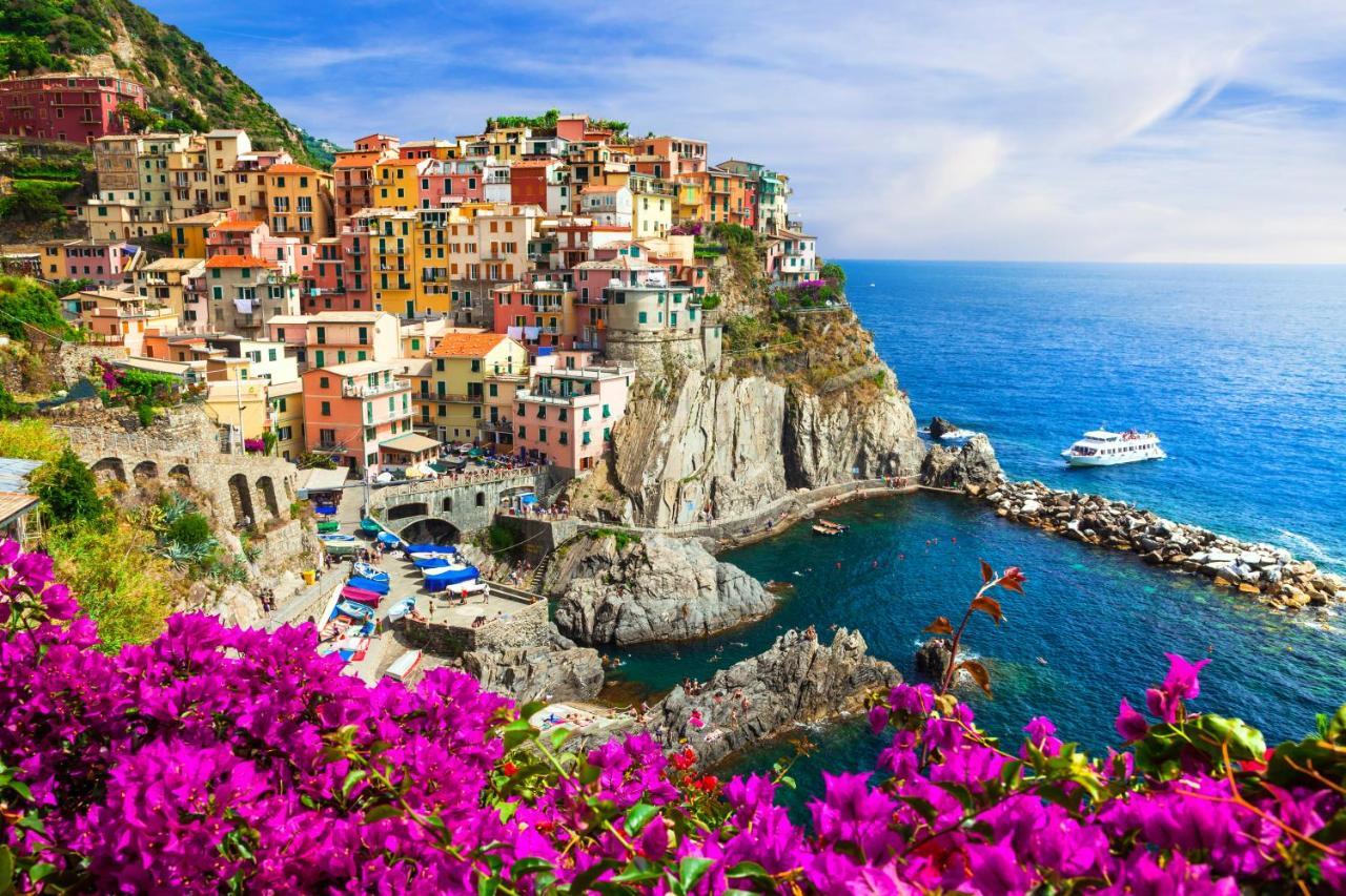 La Vista Di Marina By The First Apartment Riomaggiore Exterior foto